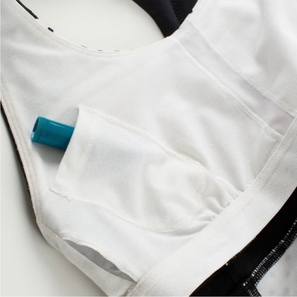 Lululemon Run: Fast Track Tank Top in Mod Dot EUC - Picture 7 of 10